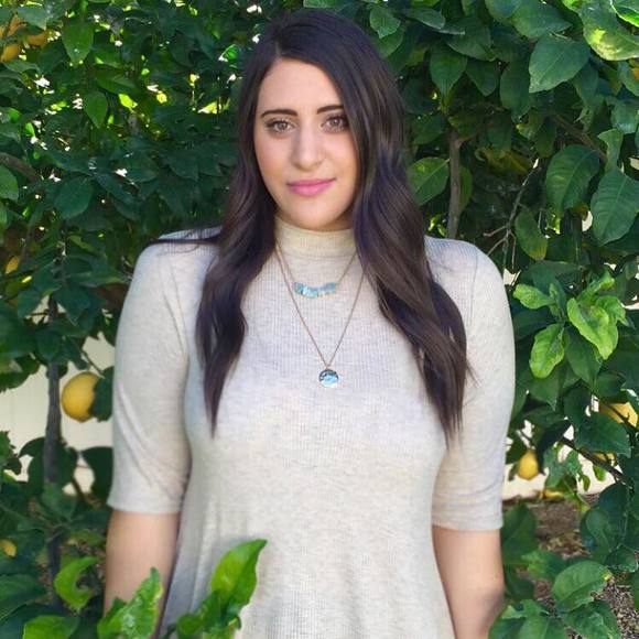 Meet your Posher, Ashley - Picture 1 of 1